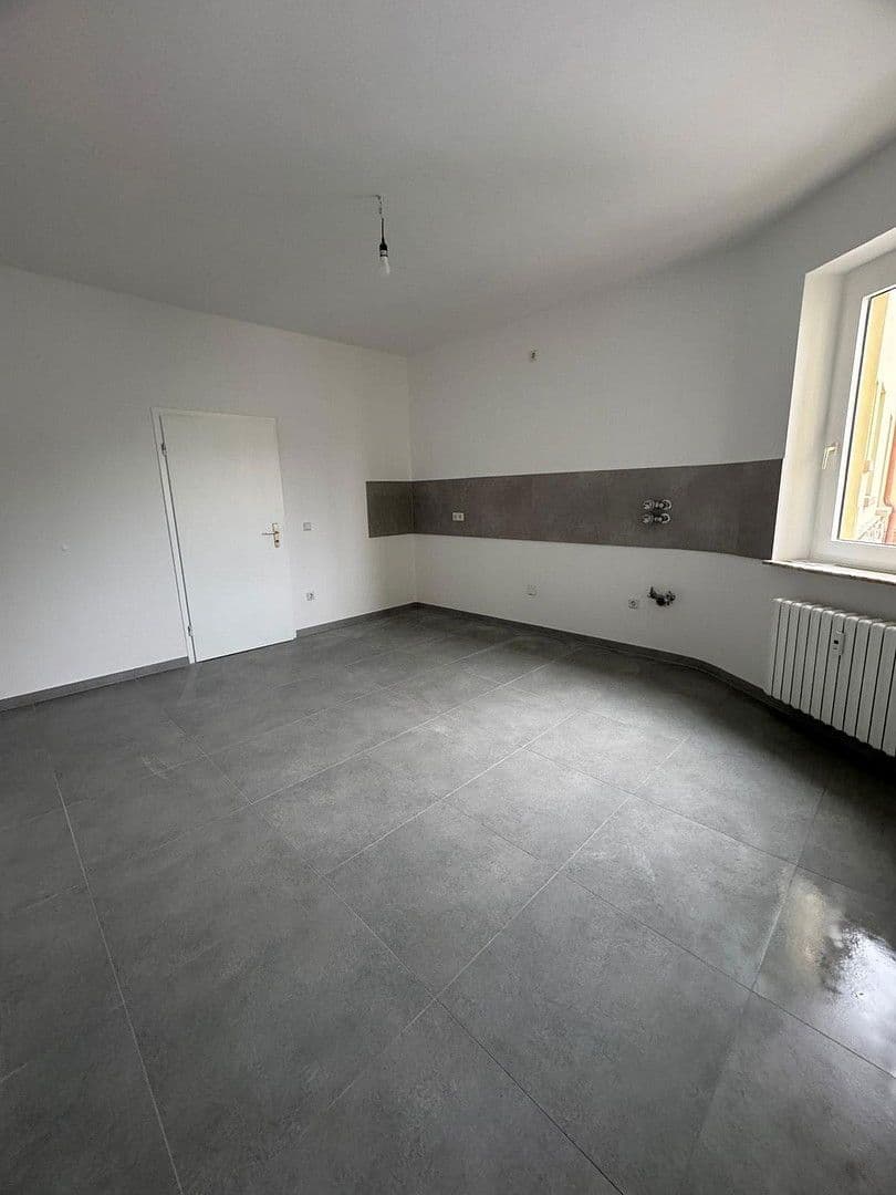 Prenájom bytu 3-izbový 85 m², Freiligrathstr. 72, Witten, Severné Porýnie - Westfálsko Prenájom bytu 3-izbový 85 m², Freiligrathstr. 72, Witten, Severné Porýnie - Westfálsko