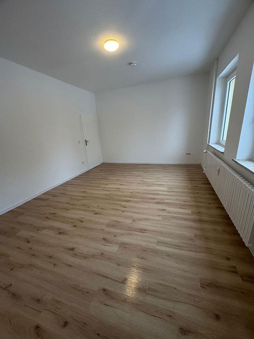 Prenájom bytu 3-izbový 85 m², Freiligrathstr. 72, Witten, Severné Porýnie - Westfálsko Prenájom bytu 3-izbový 85 m², Freiligrathstr. 72, Witten, Severné Porýnie - Westfálsko