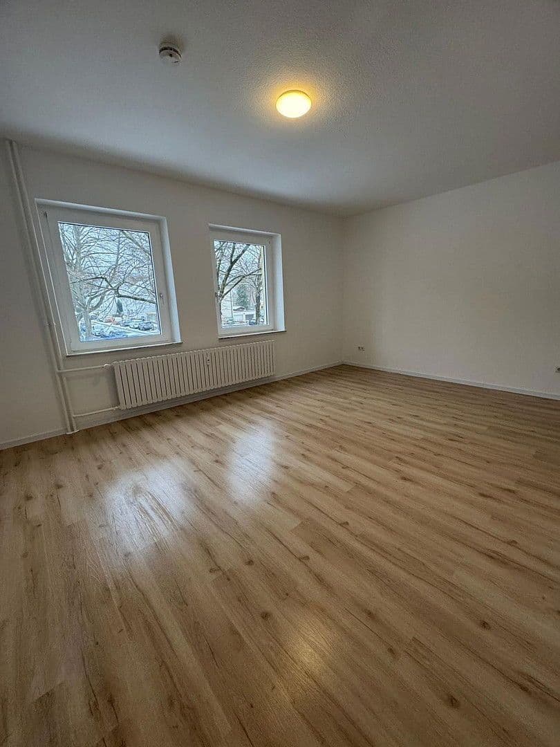 Prenájom bytu 3-izbový 85 m², Freiligrathstr. 72, Witten, Severné Porýnie - Westfálsko Prenájom bytu 3-izbový 85 m², Freiligrathstr. 72, Witten, Severné Porýnie - Westfálsko