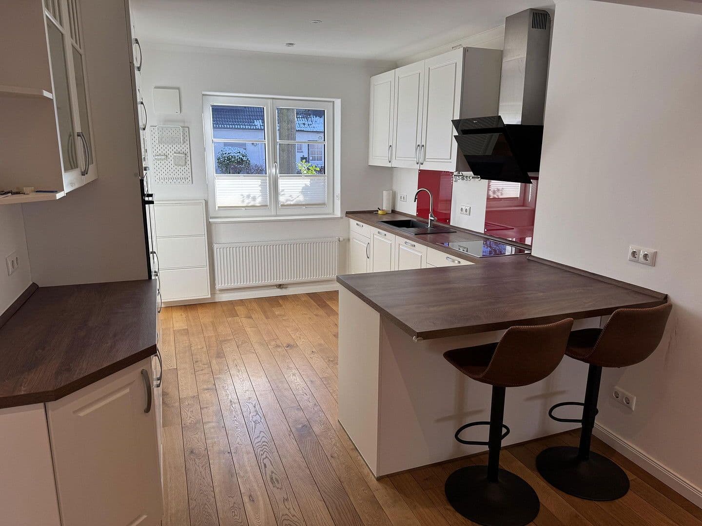 Prenájom domu 100 m², pozemek 180 m², Hamburg, Hamburg Prenájom domu 100 m², pozemek 180 m², Hamburg, Hamburg