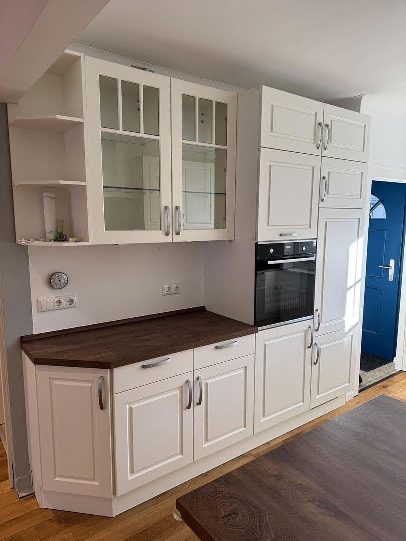 Prenájom domu 100 m², pozemek 180 m², Hamburg, Hamburg Prenájom domu 100 m², pozemek 180 m², Hamburg, Hamburg