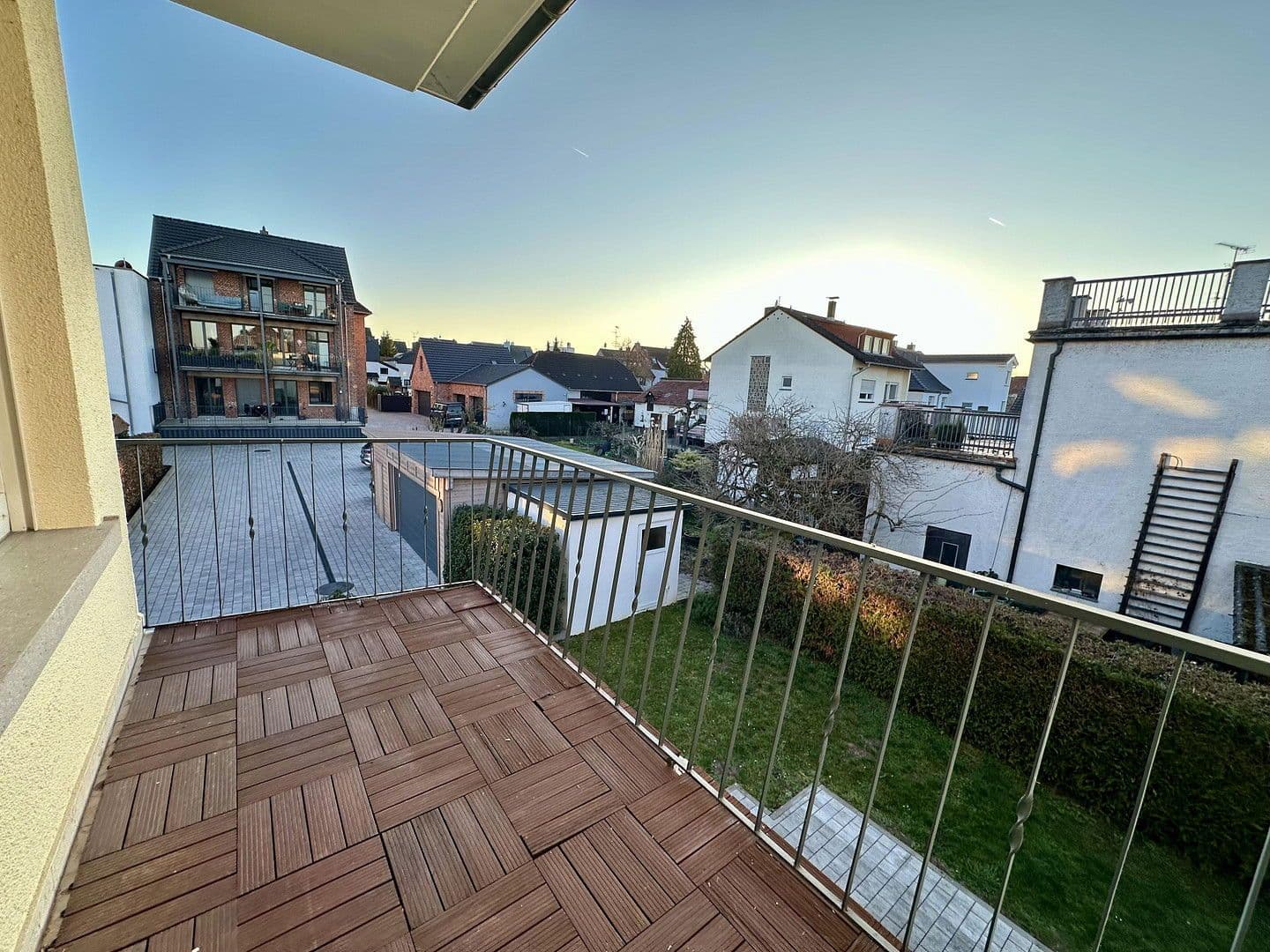 Prenájom bytu 4-izbový 110 m², Mühlheim am Main, Hesensko Prenájom bytu 4-izbový 110 m², Mühlheim am Main, Hesensko