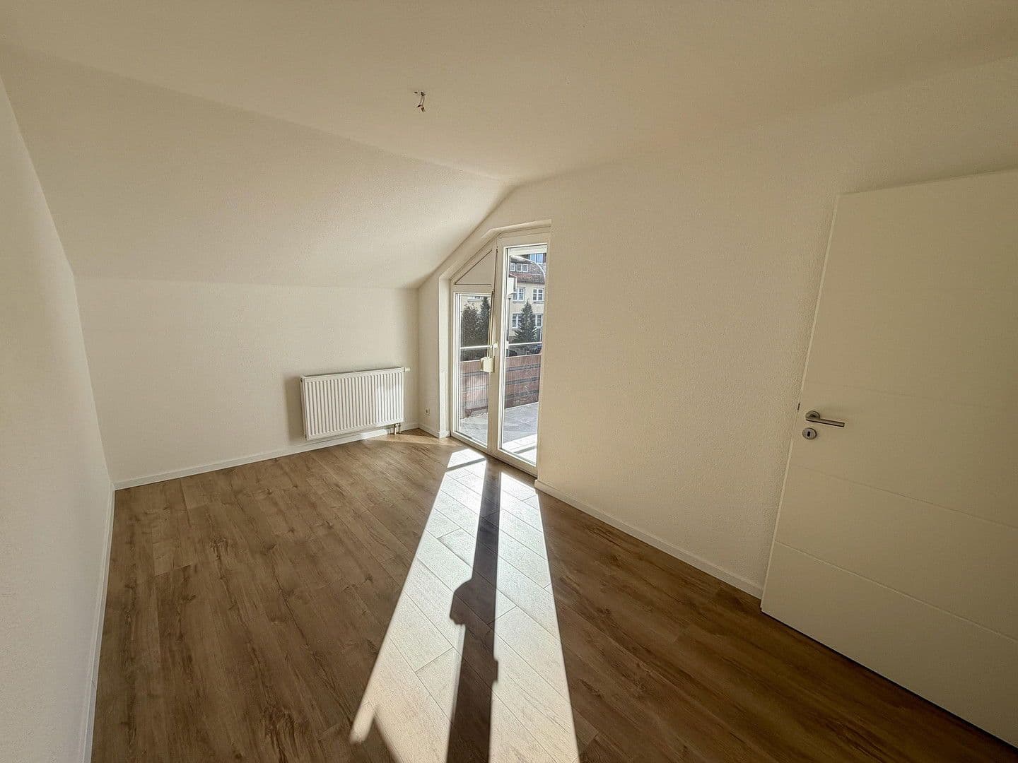 Predaj domu 108 m², pozemek 249 m², Balingen, Bádensko-Wurttembersko Predaj domu 108 m², pozemek 249 m², Balingen, Bádensko-Wurttembersko