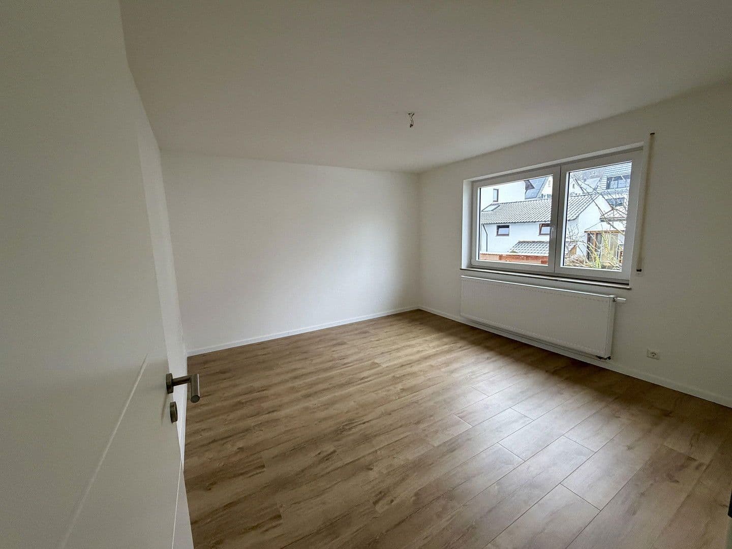 Predaj domu 108 m², pozemek 249 m², Balingen, Bádensko-Wurttembersko Predaj domu 108 m², pozemek 249 m², Balingen, Bádensko-Wurttembersko