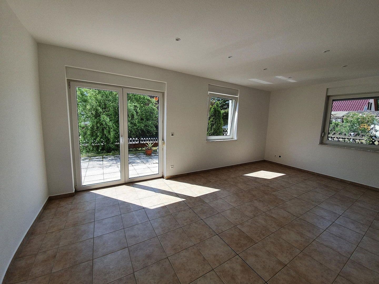 Prenájom domu 130 m², pozemek 570 m², Finsterwalde, Brandenbursko Prenájom domu 130 m², pozemek 570 m², Finsterwalde, Brandenbursko