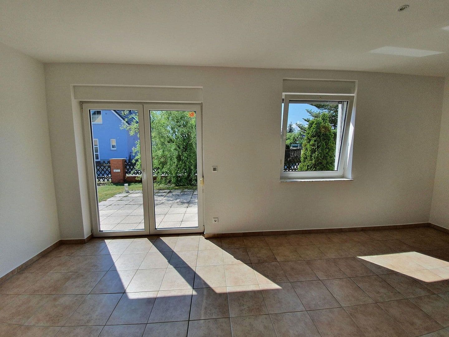 Prenájom domu 130 m², pozemek 570 m², Finsterwalde, Brandenbursko Prenájom domu 130 m², pozemek 570 m², Finsterwalde, Brandenbursko