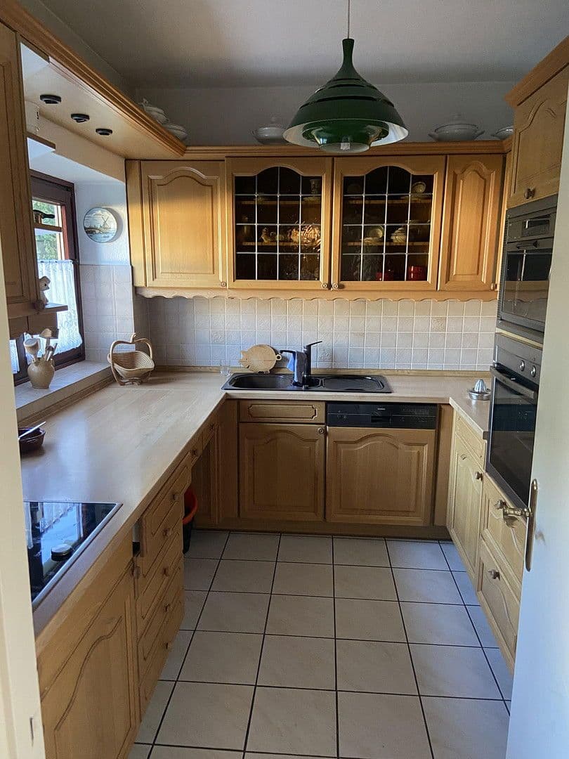 Predaj domu 127 m², pozemek 928 m², Norderstedt, Šlezvicko-Holštajnsko Predaj domu 127 m², pozemek 928 m², Norderstedt, Šlezvicko-Holštajnsko