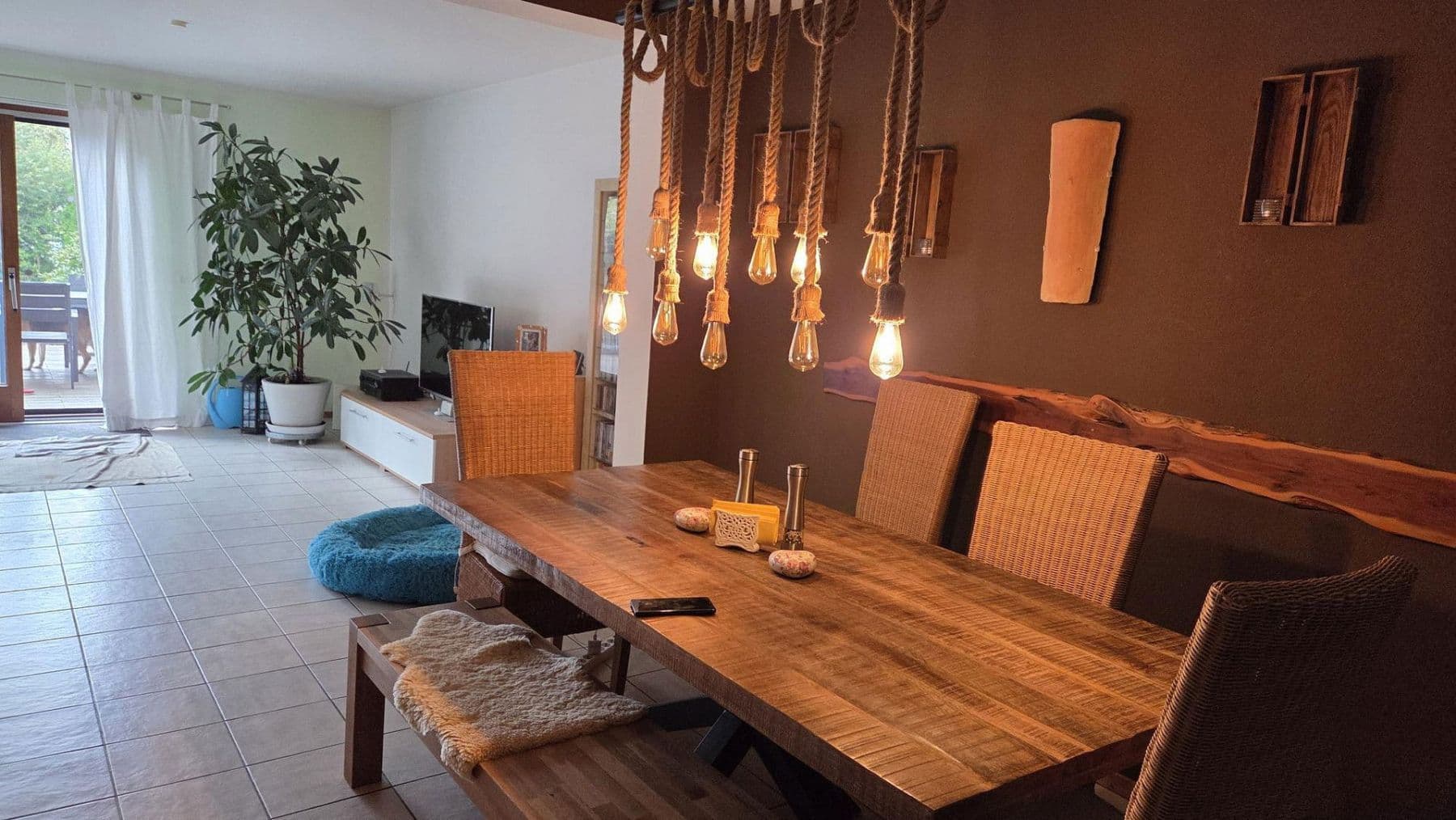 Predaj domu 165 m², pozemek 684 m², Hamburg, Hamburg Predaj domu 165 m², pozemek 684 m², Hamburg, Hamburg