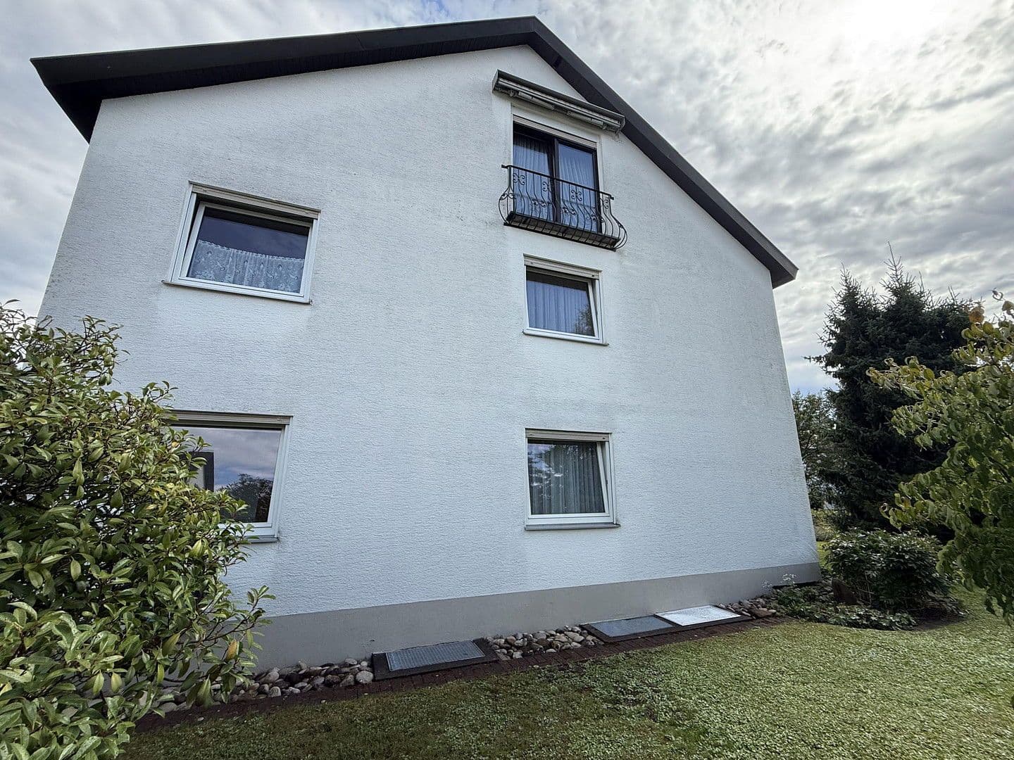 Predaj domu 140 m², pozemek 420 m², Lörrach, Bádensko-Wurttembersko Predaj domu 140 m², pozemek 420 m², Lörrach, Bádensko-Wurttembersko