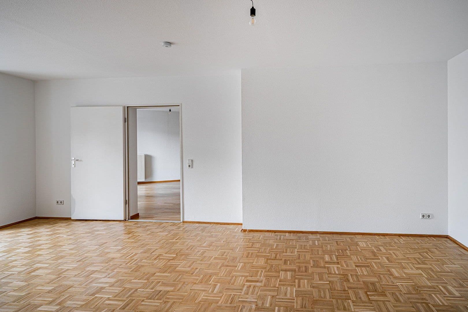 Predaj bytu 3-izbový 140 m², Alfred-Kowalke-Str.14, Berlin, Berlín Predaj bytu 3-izbový 140 m², Alfred-Kowalke-Str.14, Berlin, Berlín