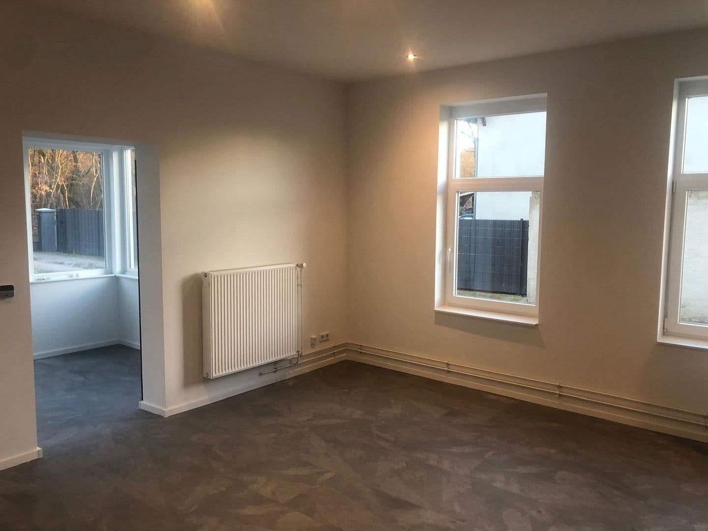 Prenájom domu 184 m², pozemek 1.300 m², Berlin, Berlín Prenájom domu 184 m², pozemek 1.300 m², Berlin, Berlín