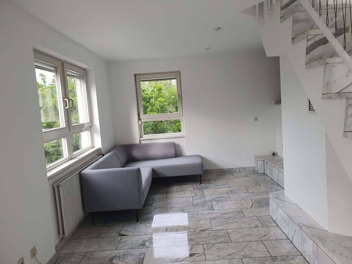 Prenájom bytu 2-izbový 76 m², Worms, Porýnie-Falcko Prenájom bytu 2-izbový 76 m², Worms, Porýnie-Falcko