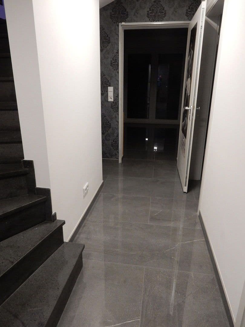 Predaj domu 189 m², pozemek 794 m², Erftstadt, Severné Porýnie - Westfálsko Predaj domu 189 m², pozemek 794 m², Erftstadt, Severné Porýnie - Westfálsko