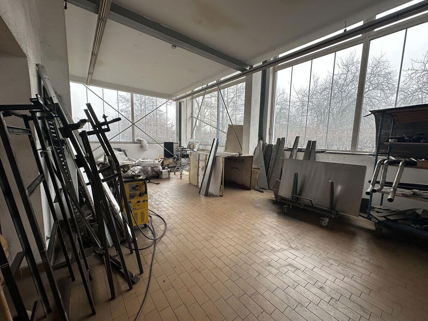 Prenájom nebytového priestoru 21.000 m², Hauptstraße 38, Rom, Meklenbursko-Predpomoransko Prenájom nebytového priestoru 21.000 m², Hauptstraße 38, Rom, Meklenbursko-Predpomoransko