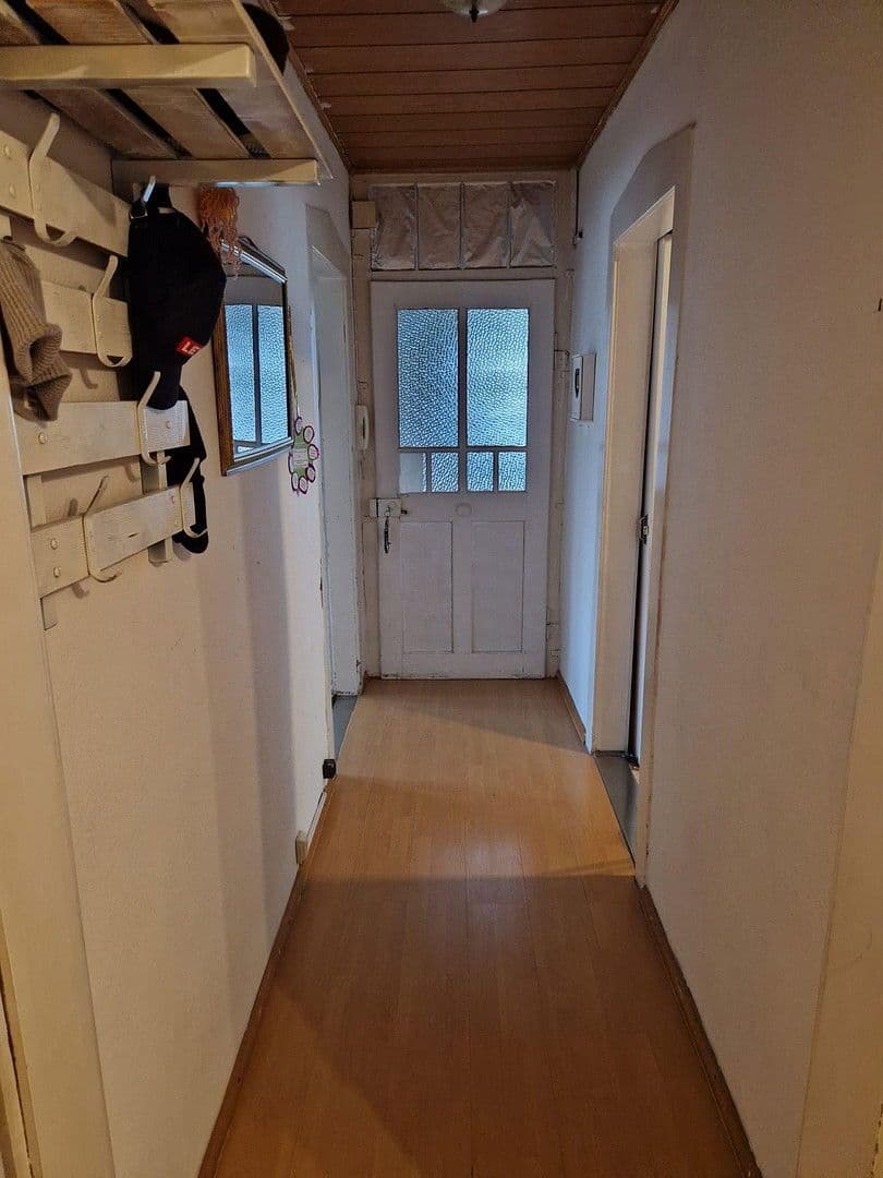 Prenájom bytu 3-izbový 80 m², Enzstraße 135, Pforzheim, Bádensko-Wurttembersko Prenájom bytu 3-izbový 80 m², Enzstraße 135, Pforzheim, Bádensko-Wurttembersko