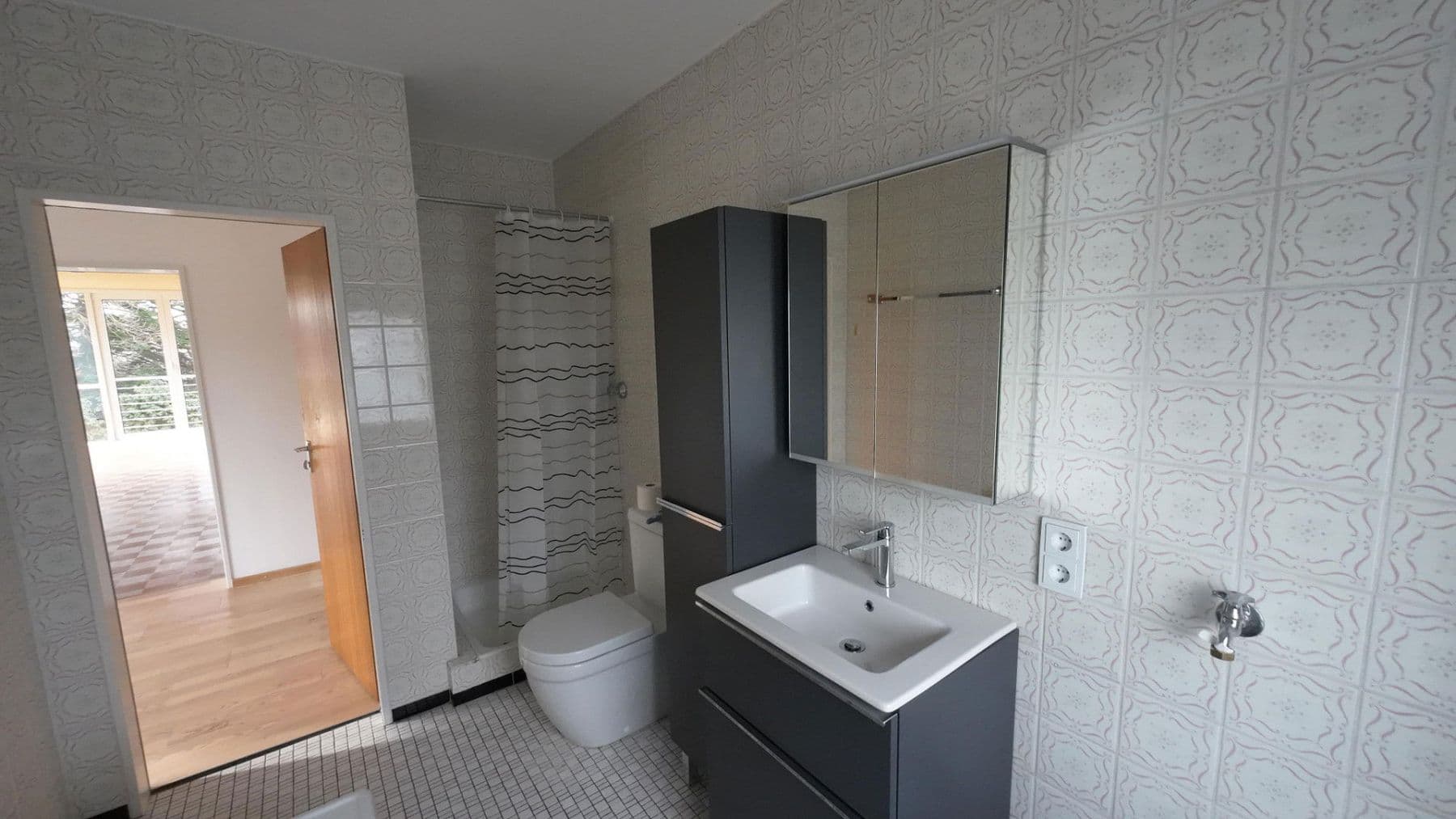 Prenájom bytu 4-izbový 120 m², Bernried, Bavorsko Prenájom bytu 4-izbový 120 m², Bernried, Bavorsko