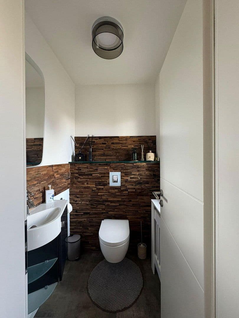 Predaj domu 177 m², pozemek 475 m², Hoppegarten, Brandenbursko Predaj domu 177 m², pozemek 475 m², Hoppegarten, Brandenbursko