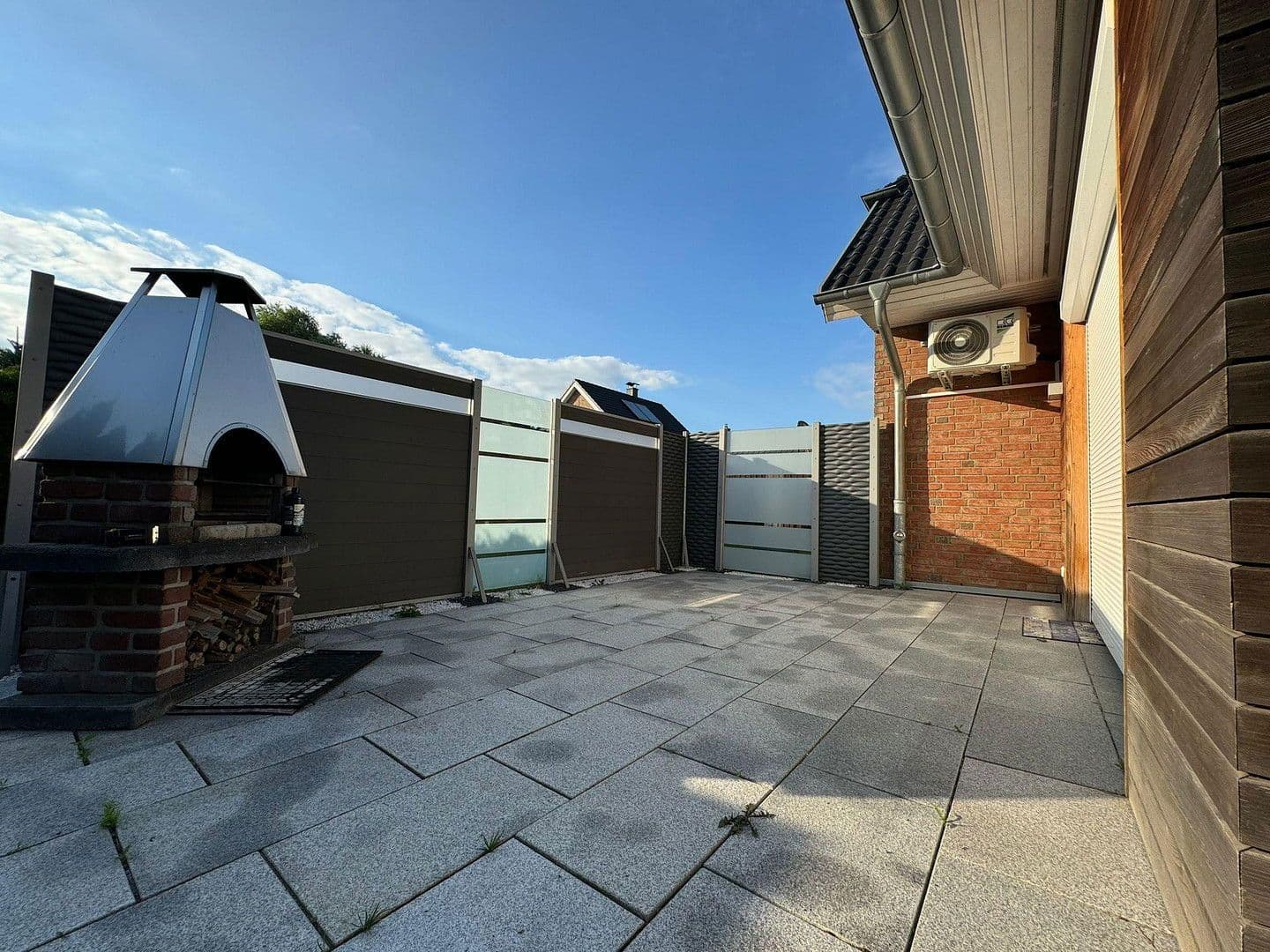 Predaj domu 177 m², pozemek 475 m², Hoppegarten, Brandenbursko Predaj domu 177 m², pozemek 475 m², Hoppegarten, Brandenbursko