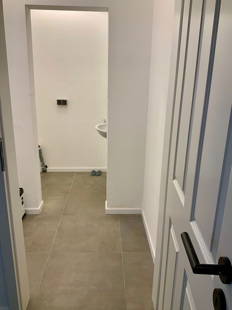 Prenájom bytu 4-izbový 96 m², Hardegsen, Dolné Sasko Prenájom bytu 4-izbový 96 m², Hardegsen, Dolné Sasko