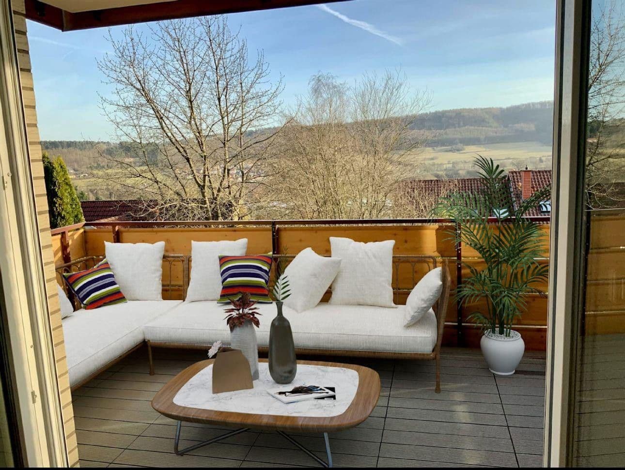 Prenájom bytu 4-izbový 96 m², Hardegsen, Dolné Sasko Prenájom bytu 4-izbový 96 m², Hardegsen, Dolné Sasko