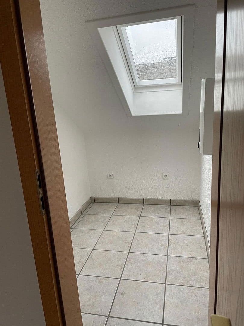 Prenájom bytu 2-izbový 58 m², Gelsenkirchen, Severné Porýnie - Westfálsko Prenájom bytu 2-izbový 58 m², Gelsenkirchen, Severné Porýnie - Westfálsko