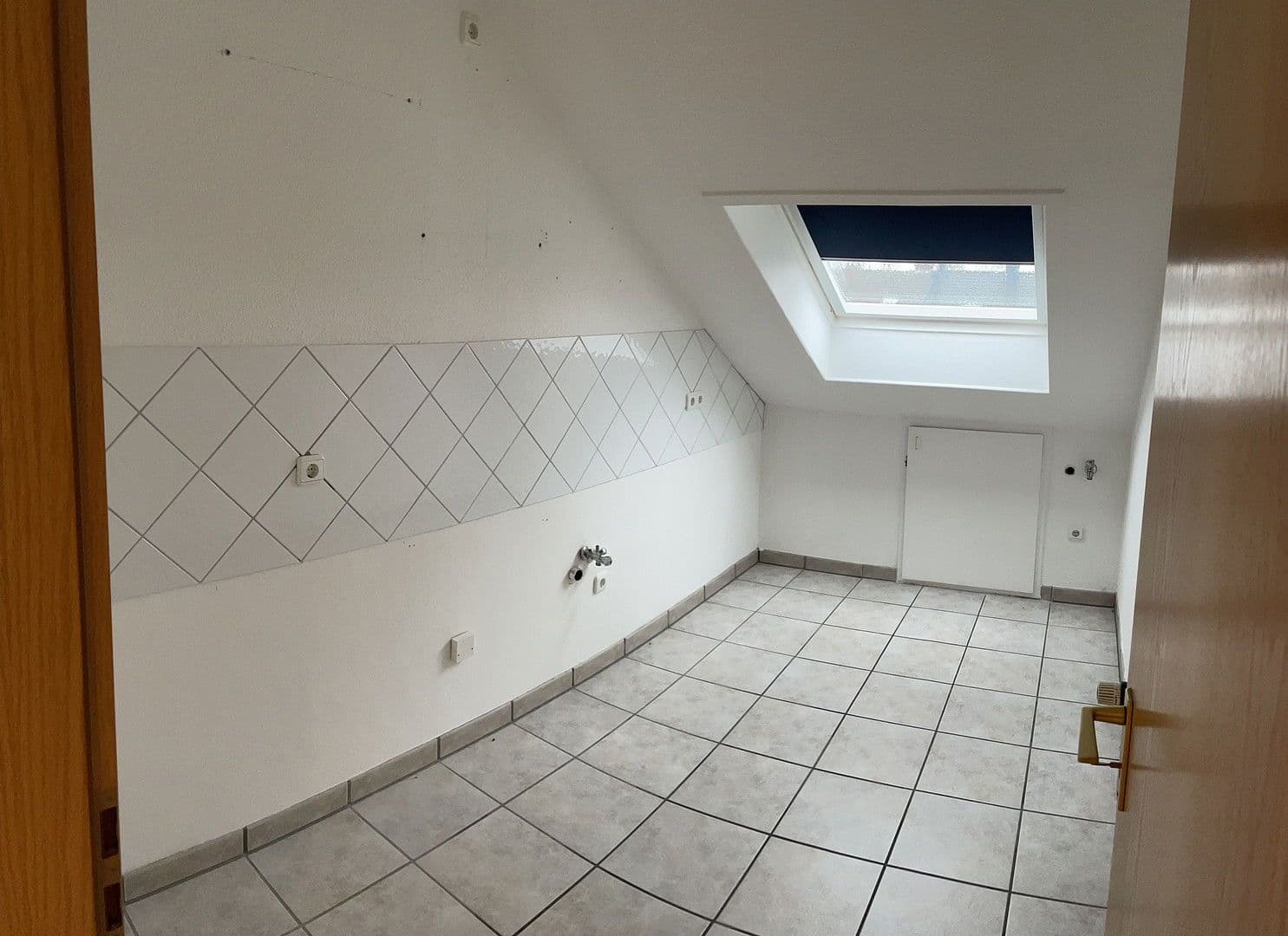 Prenájom bytu 2-izbový 58 m², Gelsenkirchen, Severné Porýnie - Westfálsko Prenájom bytu 2-izbový 58 m², Gelsenkirchen, Severné Porýnie - Westfálsko