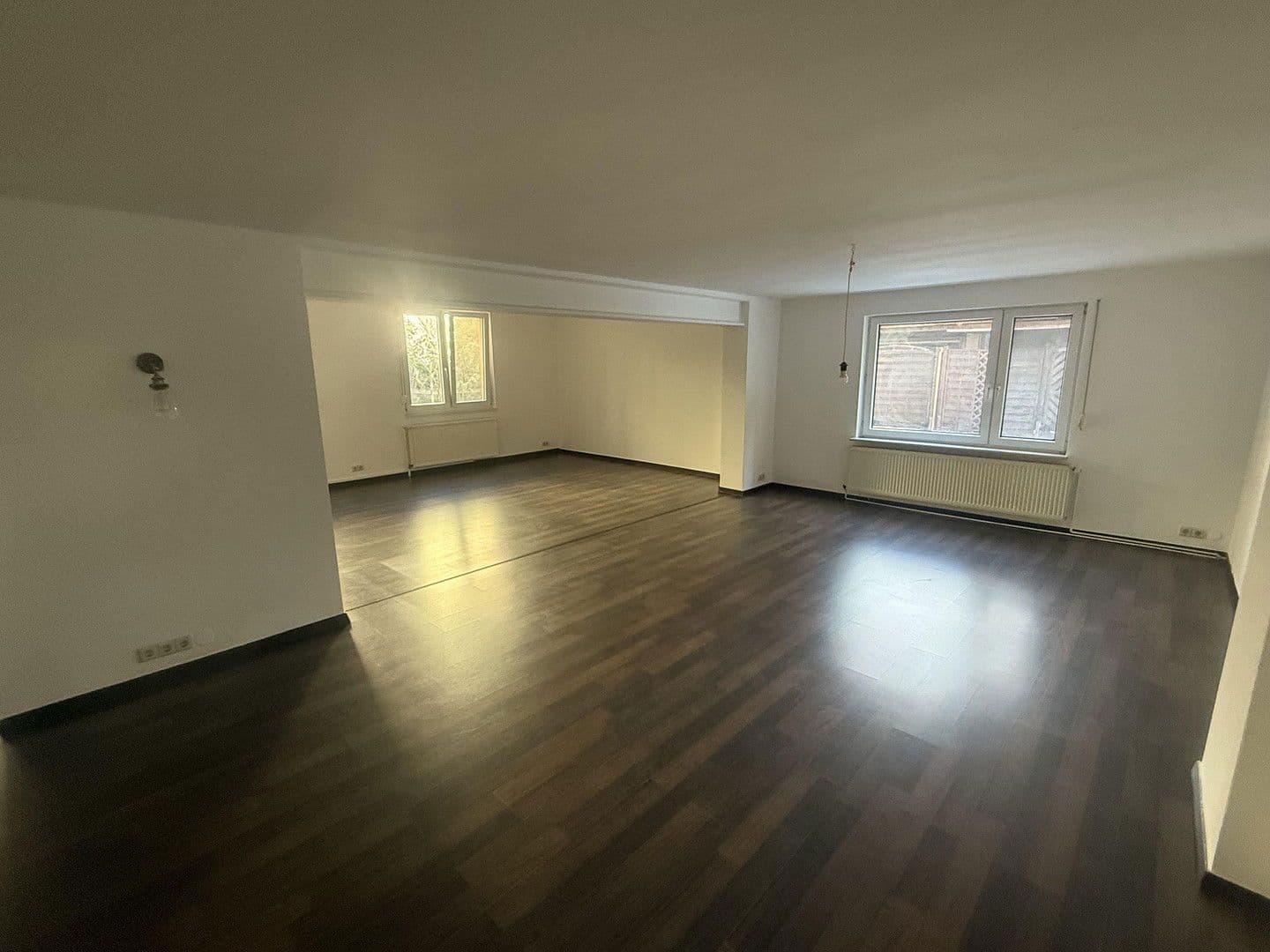 Prenájom domu 180 m², pozemek 500 m², Kapellenstraße 12a, Hannover, Dolné Sasko Prenájom domu 180 m², pozemek 500 m², Kapellenstraße 12a, Hannover, Dolné Sasko