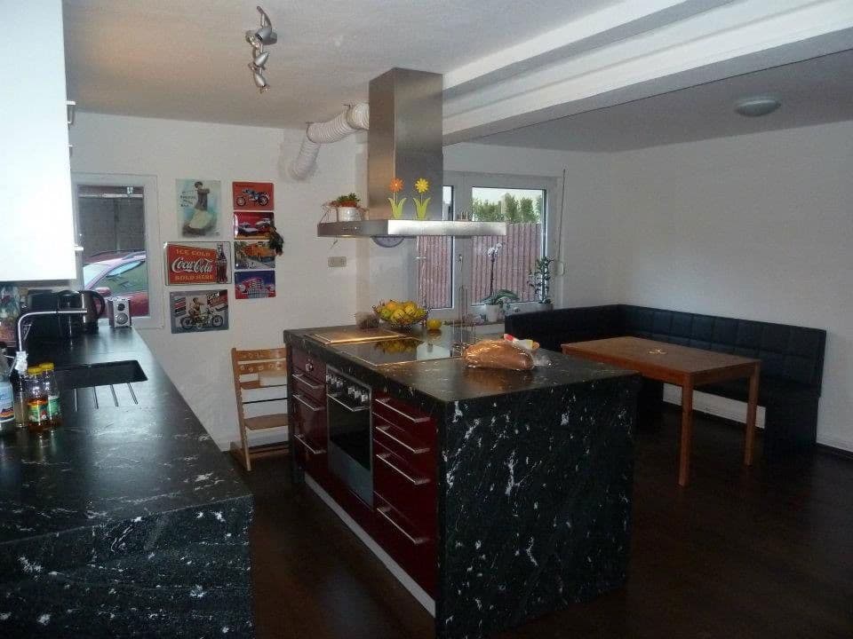 Prenájom domu 180 m², pozemek 500 m², Kapellenstraße 12a, Hannover, Dolné Sasko Prenájom domu 180 m², pozemek 500 m², Kapellenstraße 12a, Hannover, Dolné Sasko