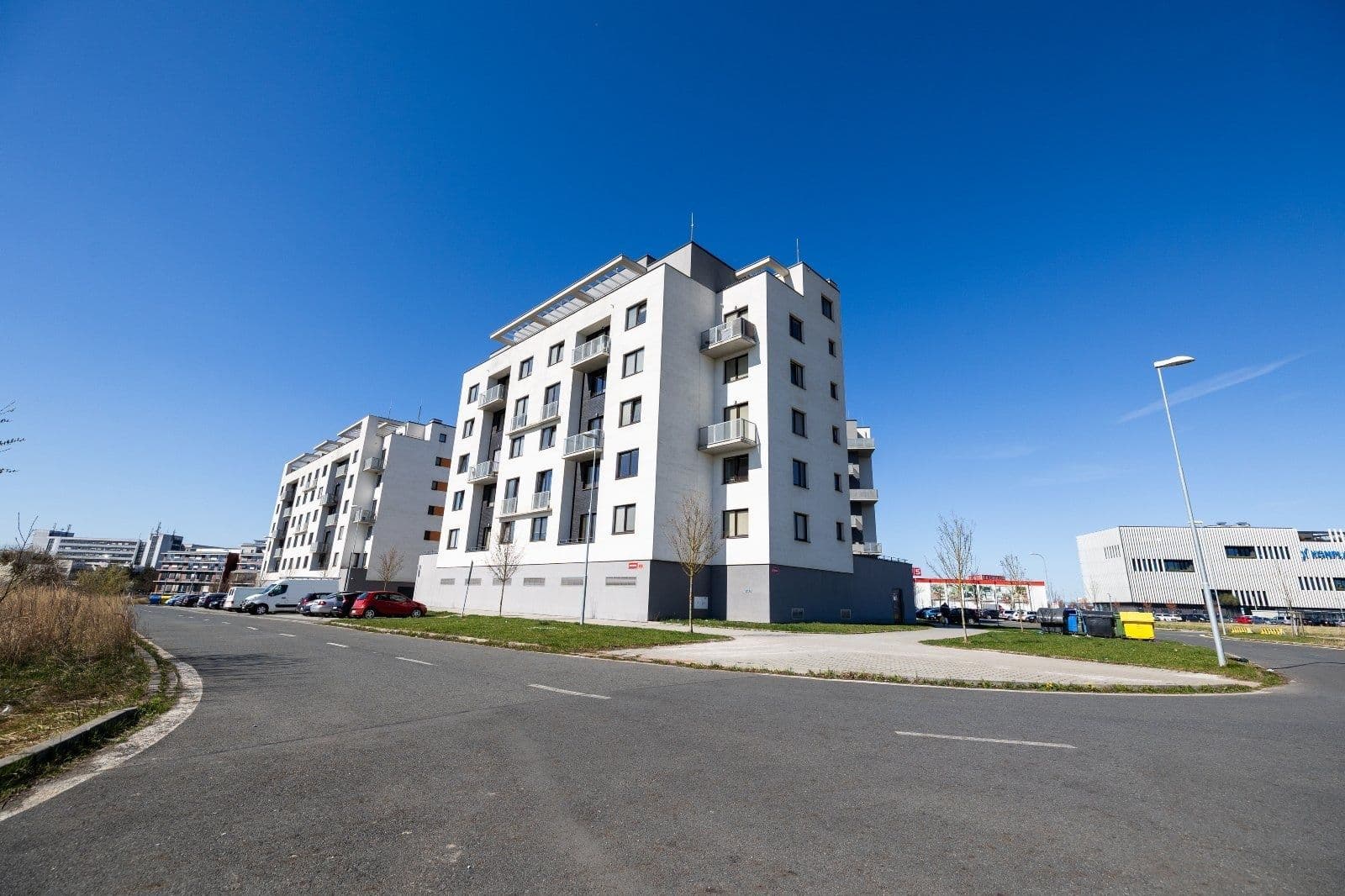 Prenájom bytu 2-izbový 54 m², Magisterská, Plzeň, Plzeňský kraj Prenájom bytu 2-izbový 54 m², Magisterská, Plzeň, Plzeňský kraj