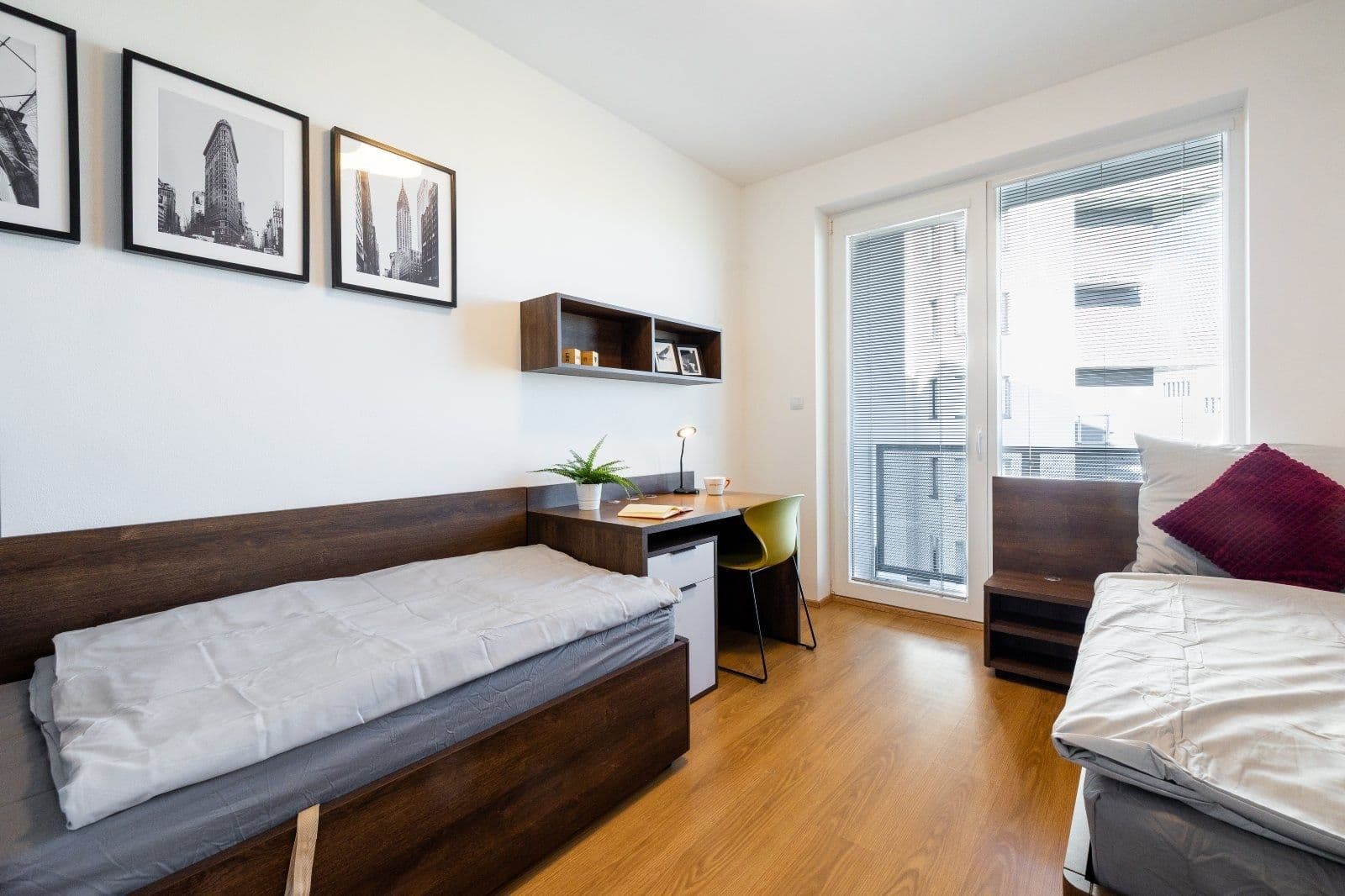 Prenájom bytu 2-izbový 54 m², Magisterská, Plzeň, Plzeňský kraj Prenájom bytu 2-izbový 54 m², Magisterská, Plzeň, Plzeňský kraj