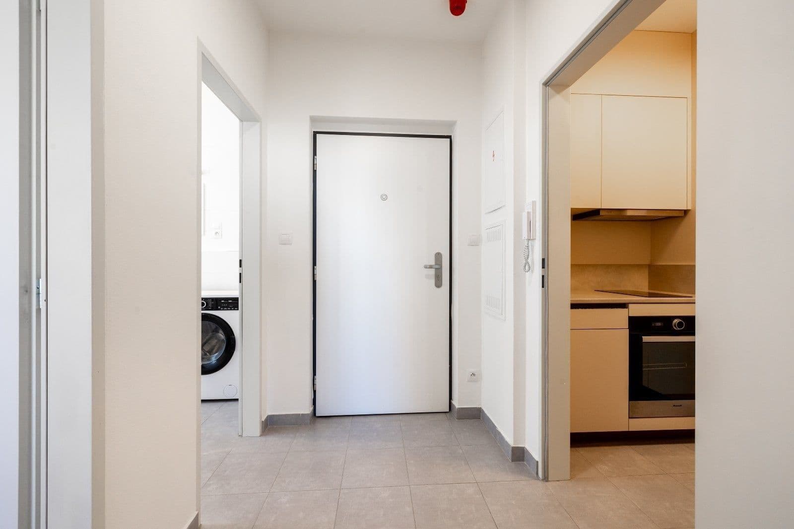 Prenájom bytu 2-izbový 43 m², Magisterská, Plzeň, Plzeňský kraj Prenájom bytu 2-izbový 43 m², Magisterská, Plzeň, Plzeňský kraj
