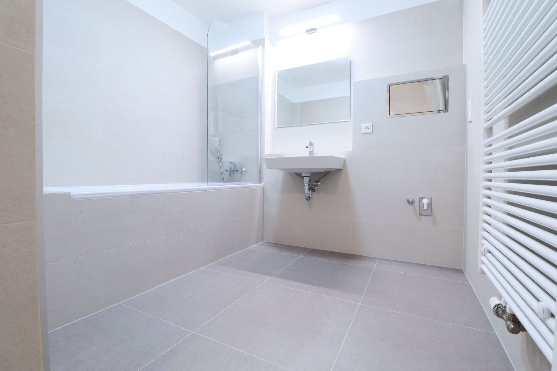 Prenájom bytu 1-izbový 47 m², Lihovarská, Praha, Praha Prenájom bytu 1-izbový 47 m², Lihovarská, Praha, Praha