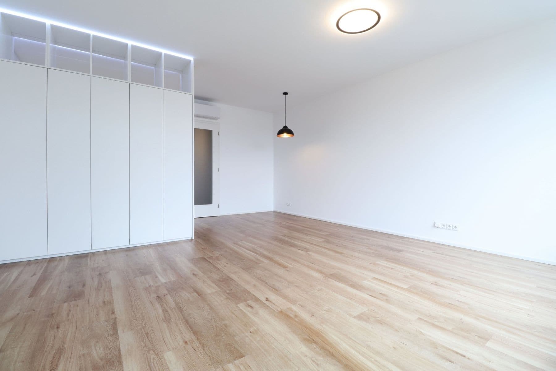 Prenájom bytu 1-izbový 47 m², Lihovarská, Praha, Praha Prenájom bytu 1-izbový 47 m², Lihovarská, Praha, Praha