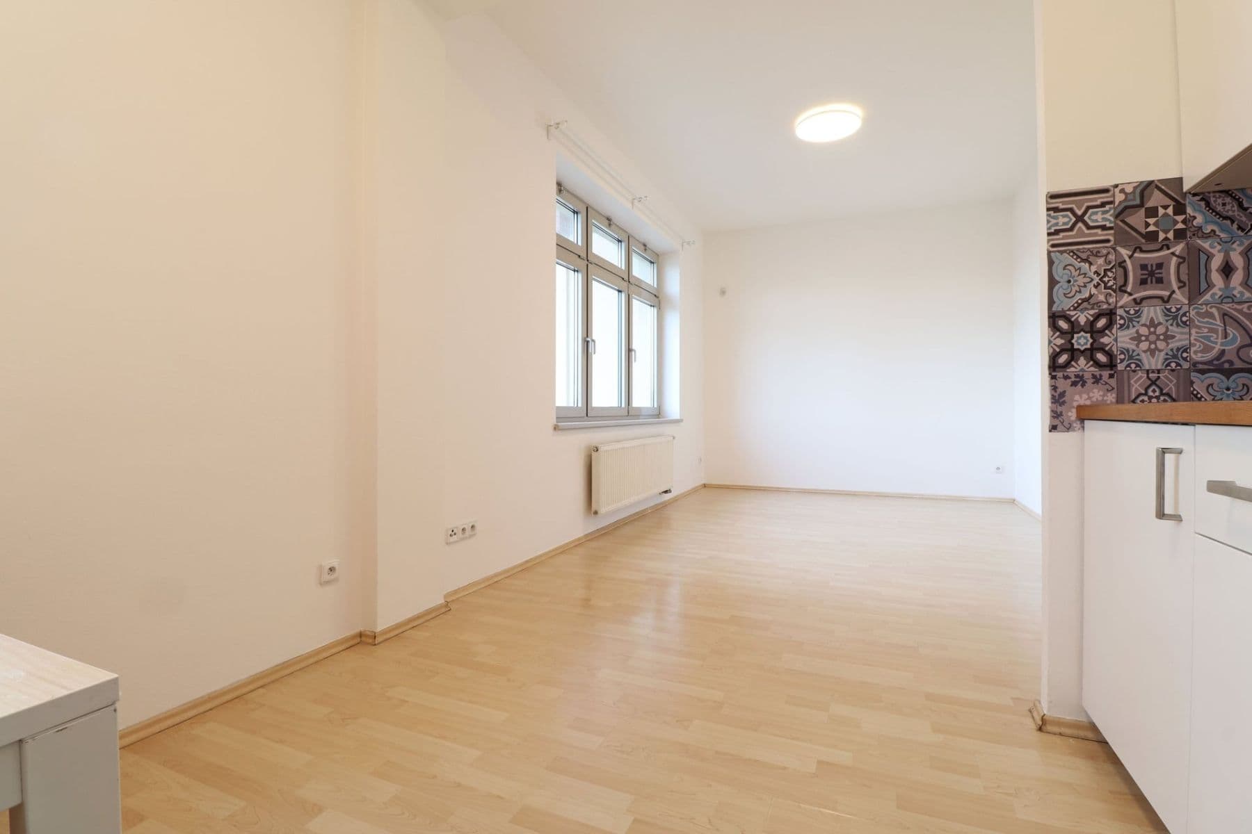 Prenájom bytu 1-izbový 34 m², Českomoravská, Praha, Praha Prenájom bytu 1-izbový 34 m², Českomoravská, Praha, Praha
