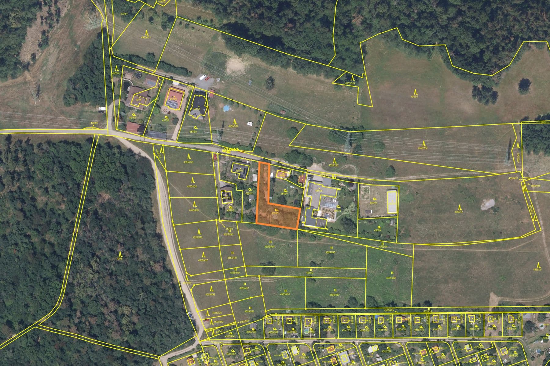 Predaj pozemku 890 m², Do Lipin, Praha, Praha Predaj pozemku 890 m², Do Lipin, Praha, Praha