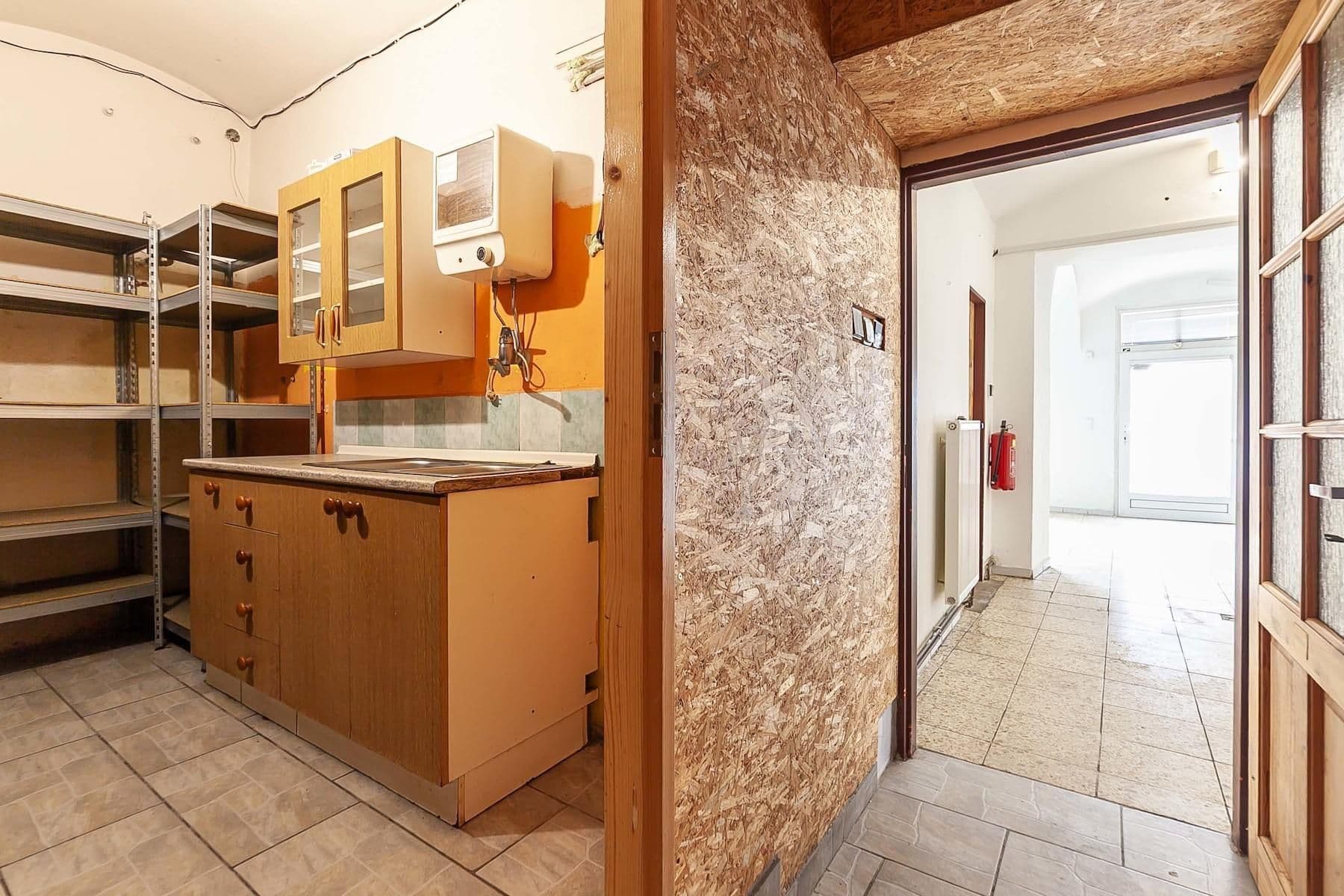 Predaj domu 464 m², pozemek 609 m², náměstí 1. máje, Chrastava, Liberecký kraj Predaj domu 464 m², pozemek 609 m², náměstí 1. máje, Chrastava, Liberecký kraj