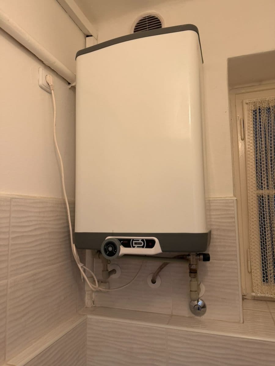 Prenájom bytu 1-izbový 35 m², Bartoškova, Praha, Praha Prenájom bytu 1-izbový 35 m², Bartoškova, Praha, Praha