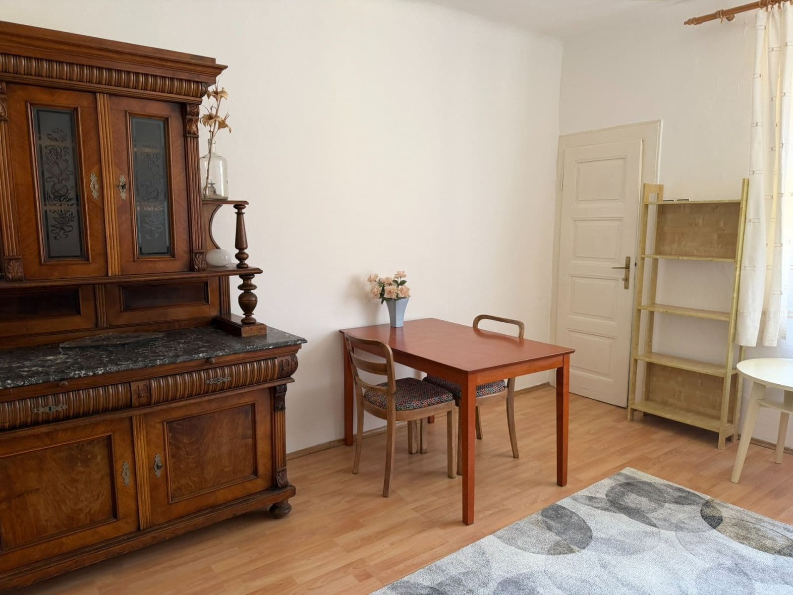 Prenájom bytu 1-izbový 35 m², Bartoškova, Praha, Praha Prenájom bytu 1-izbový 35 m², Bartoškova, Praha, Praha