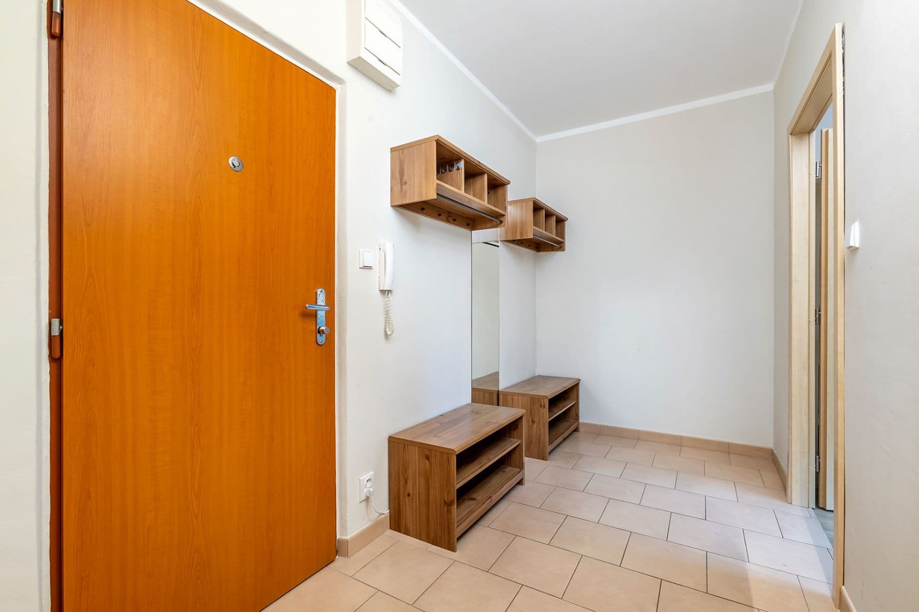 Predaj bytu 2-izbový 74 m², Luďka Matury, Pardubice, Pardubický kraj Predaj bytu 2-izbový 74 m², Luďka Matury, Pardubice, Pardubický kraj