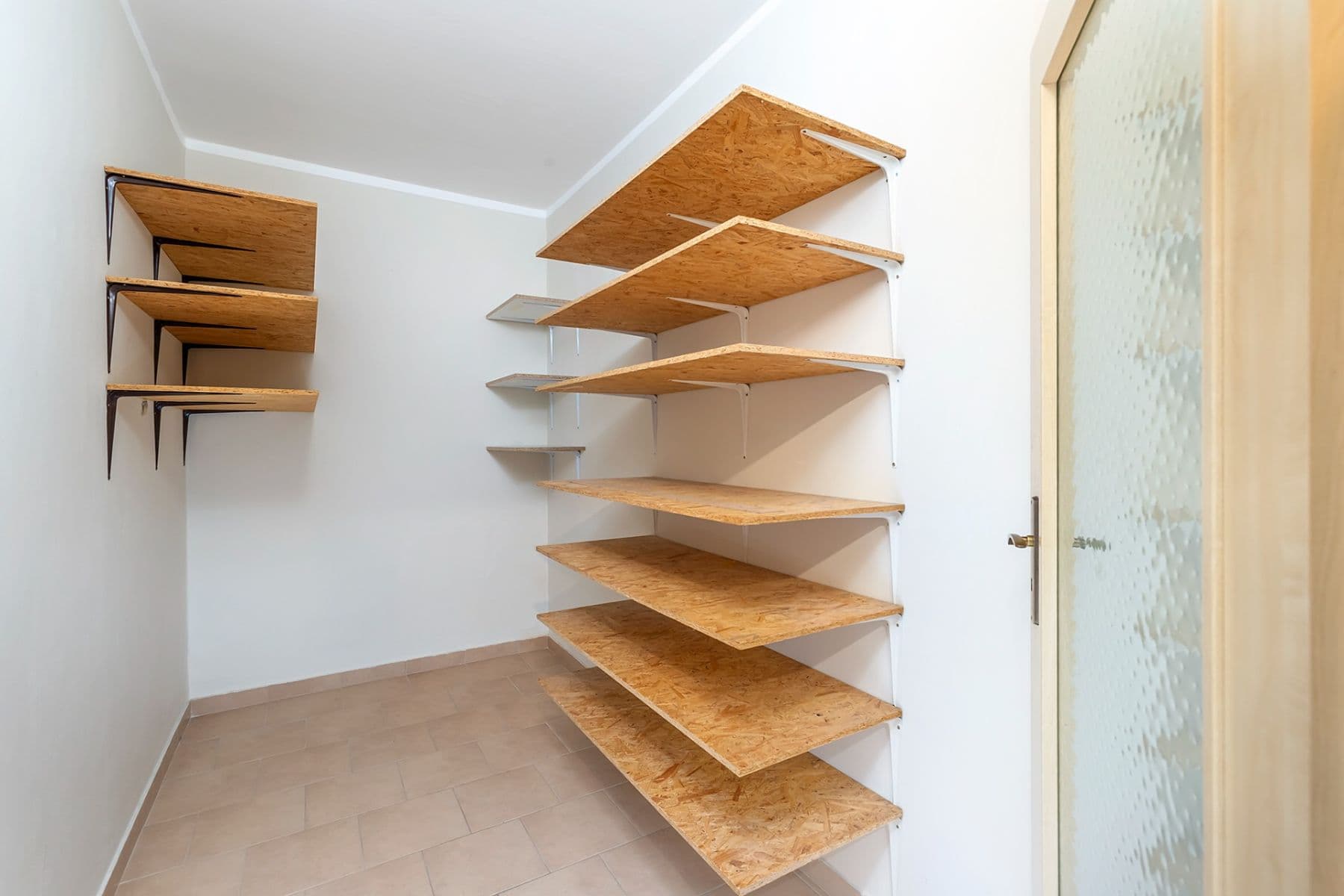 Predaj bytu 2-izbový 74 m², Luďka Matury, Pardubice, Pardubický kraj Predaj bytu 2-izbový 74 m², Luďka Matury, Pardubice, Pardubický kraj