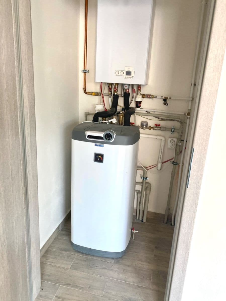 Predaj bytu 3-izbový 81 m², K Dobročovicům, Květnice, Středočeský kraj Predaj bytu 3-izbový 81 m², K Dobročovicům, Květnice, Středočeský kraj