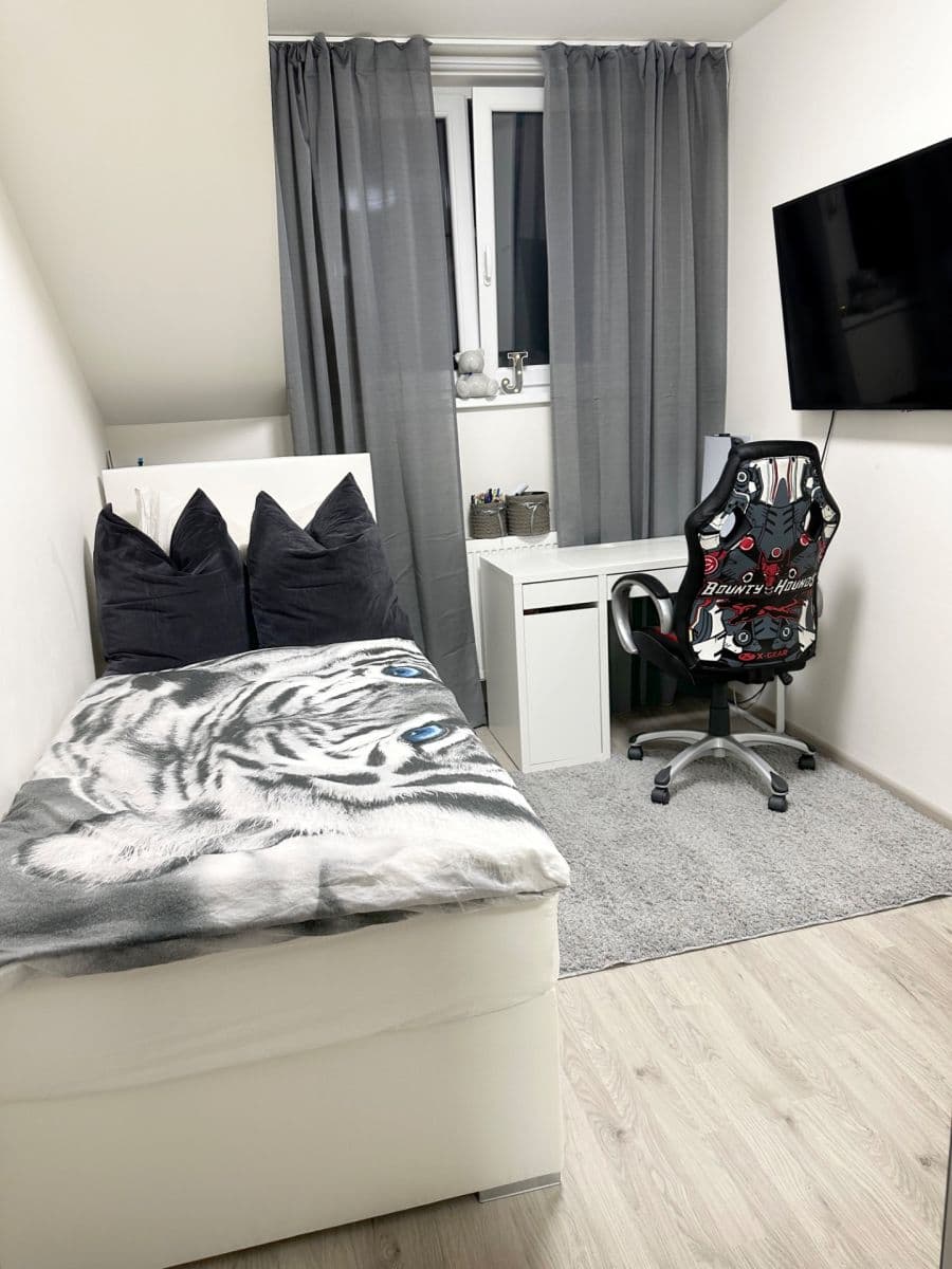 Predaj bytu 3-izbový 81 m², K Dobročovicům, Květnice, Středočeský kraj Predaj bytu 3-izbový 81 m², K Dobročovicům, Květnice, Středočeský kraj