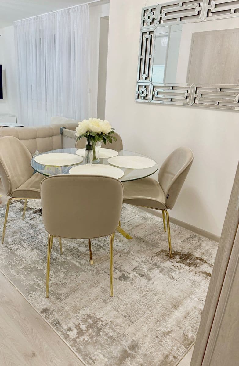 Predaj bytu 3-izbový 81 m², K Dobročovicům, Květnice, Středočeský kraj Predaj bytu 3-izbový 81 m², K Dobročovicům, Květnice, Středočeský kraj