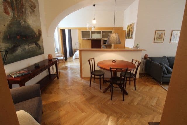 Prenájom bytu 62 m², Dlouhá, Praha, Praha Prenájom bytu 62 m², Dlouhá, Praha, Praha