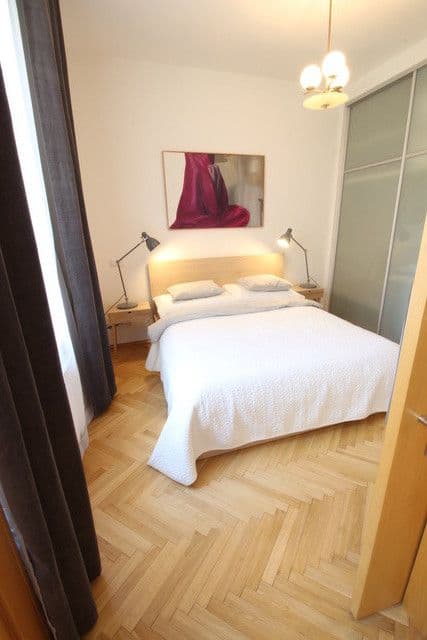Prenájom bytu 62 m², Dlouhá, Praha, Praha Prenájom bytu 62 m², Dlouhá, Praha, Praha