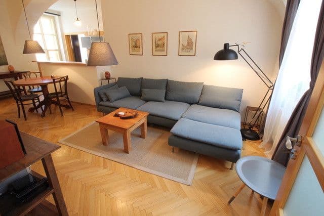 Prenájom bytu 62 m², Dlouhá, Praha, Praha Prenájom bytu 62 m², Dlouhá, Praha, Praha