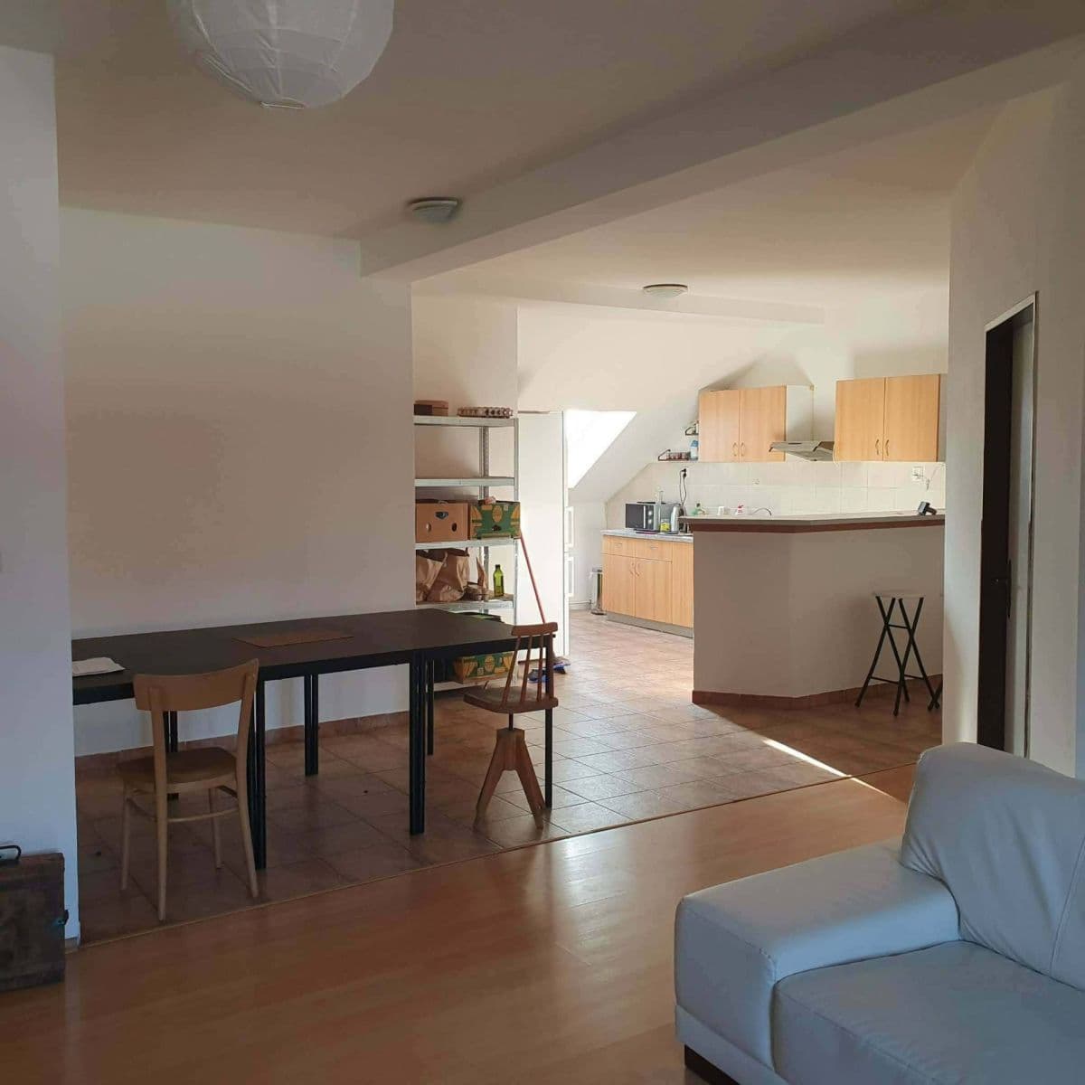 Prenájom bytu 4-izbový 140 m², Francouzská, Brno, Jihomoravský kraj Prenájom bytu 4-izbový 140 m², Francouzská, Brno, Jihomoravský kraj