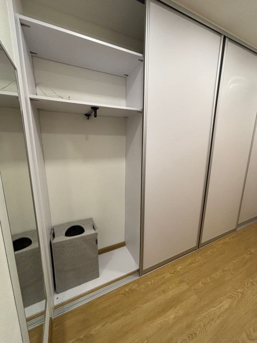 Prenájom bytu 2-izbový 47 m², Zvoncovitá, Praha, Praha Prenájom bytu 2-izbový 47 m², Zvoncovitá, Praha, Praha