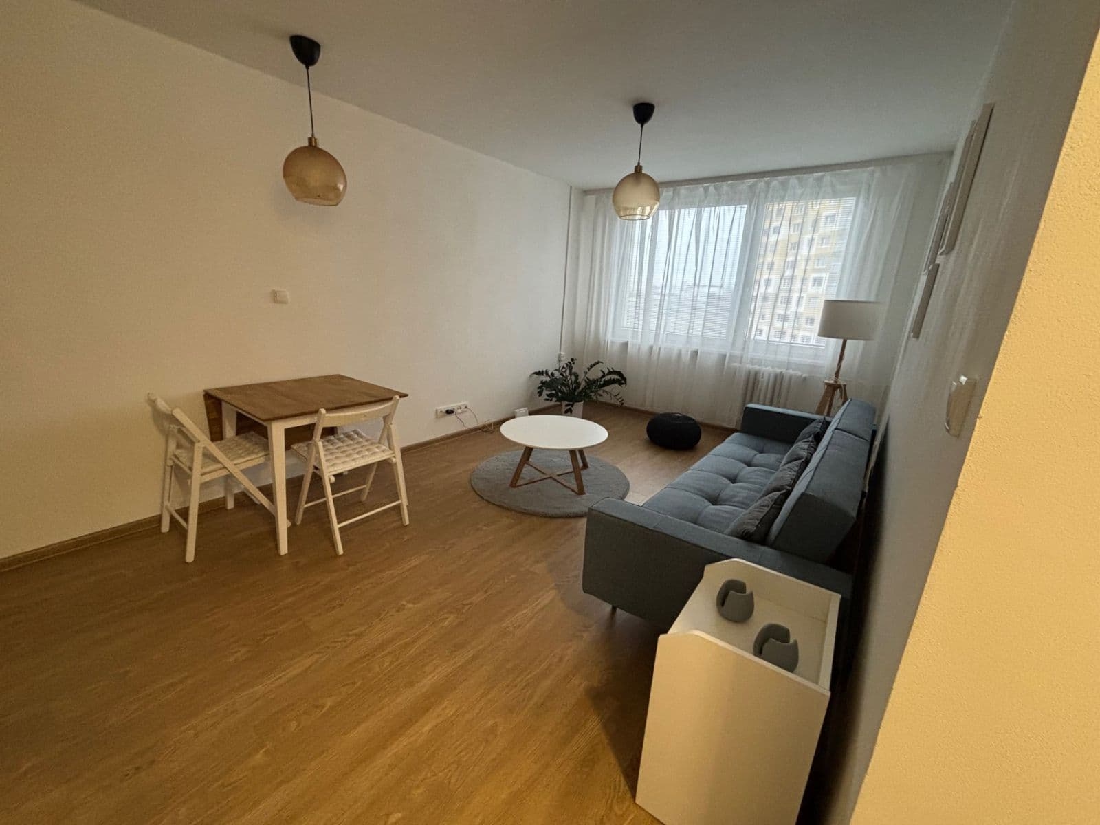 Prenájom bytu 2-izbový 47 m², Zvoncovitá, Praha, Praha Prenájom bytu 2-izbový 47 m², Zvoncovitá, Praha, Praha