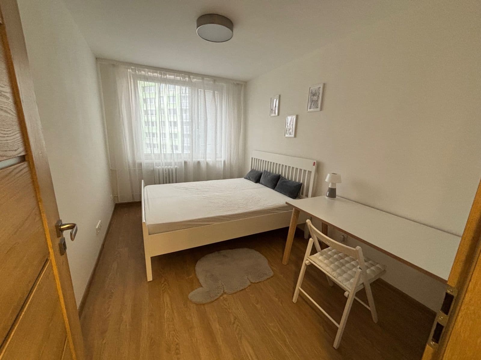 Prenájom bytu 2-izbový 47 m², Zvoncovitá, Praha, Praha Prenájom bytu 2-izbový 47 m², Zvoncovitá, Praha, Praha